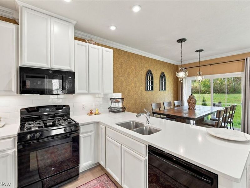 1055 Meadow Run, Copley, OH 44321 Photo 9