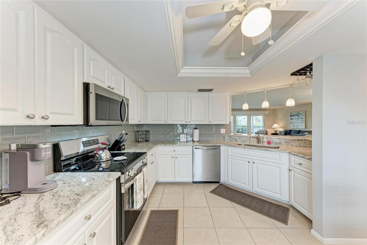9226 Midnight Pass Road, Unit 1A, Sarasota, FL 34242 Photo