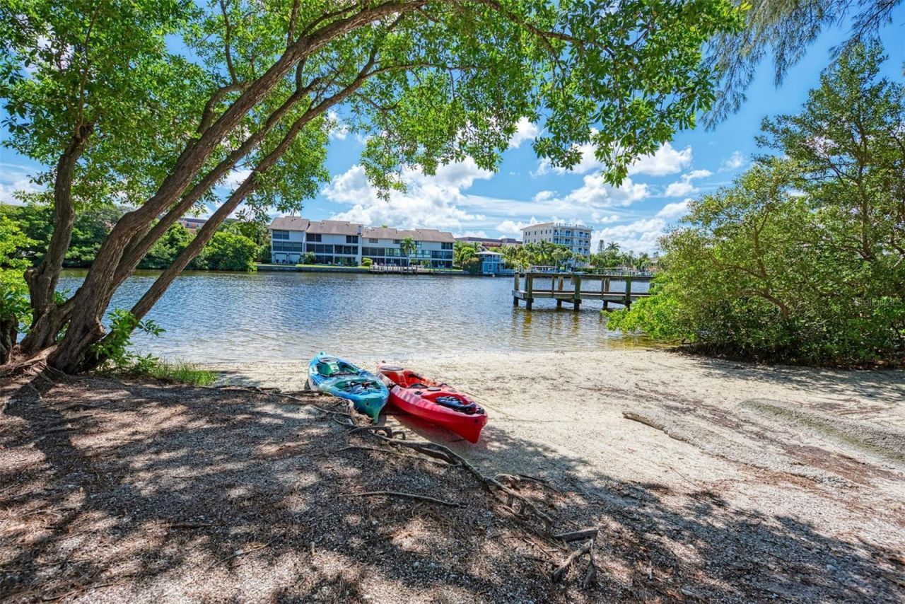 9226 Midnight Pass Road, Unit 1A, Sarasota, FL 34242 Photo
