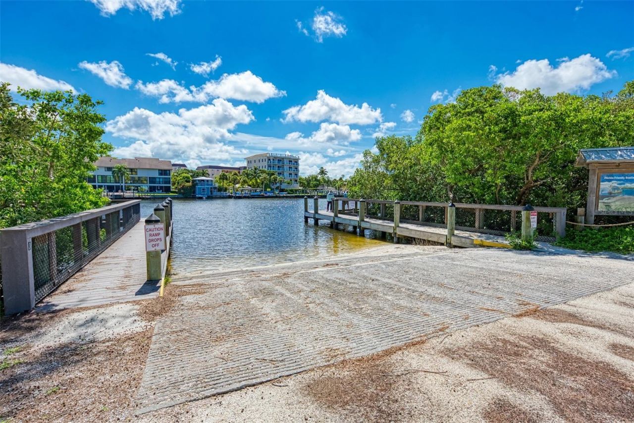 9226 Midnight Pass Road, Unit 1A, Sarasota, FL 34242 Photo