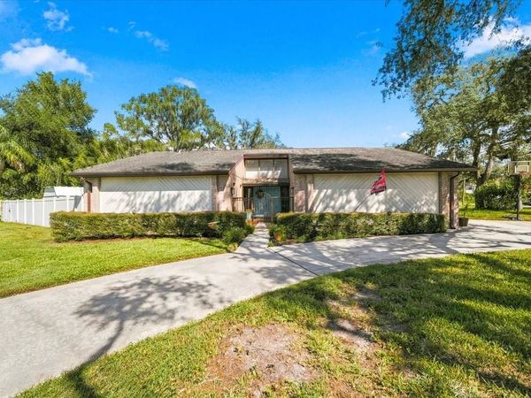 2231 S VILLAGE AVENUE , TAMPA, FL 33612