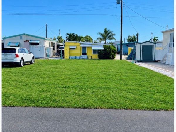 10315 CORTEZ RD W, #8-5TH 5TH STREET , BRADENTON, FL 34210