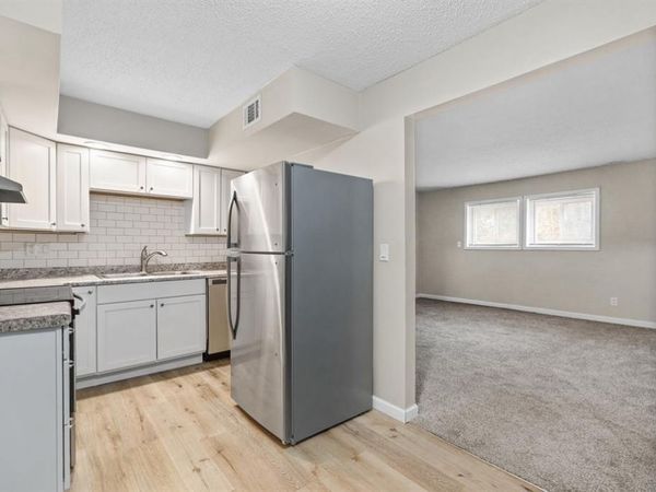 2760 Tech Drive , Unit 112, Bettendorf, IA 52722