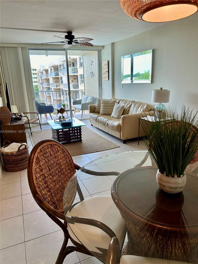 88500 Overseas Hwy , Unit 419, Islamorada, FL 33070 Photo