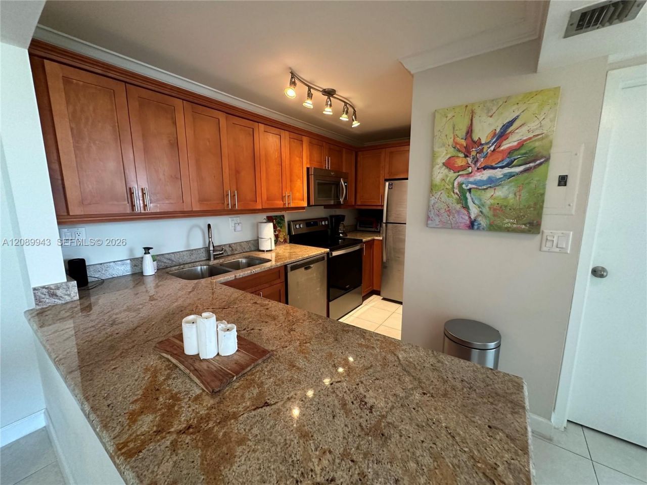 88500 Overseas Hwy , Unit 419, Islamorada, FL 33070 Photo