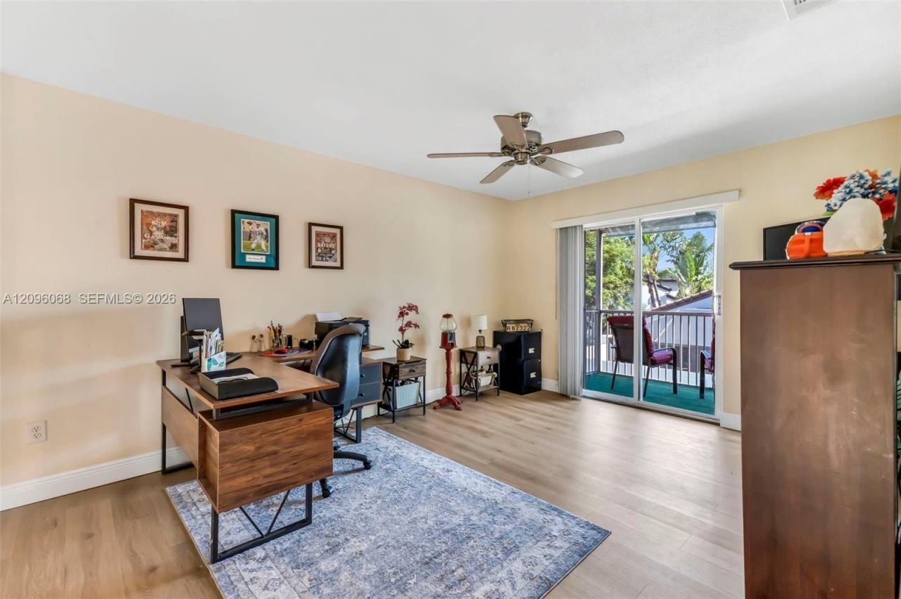 1993 NW 178th Way , Pembroke Pines, FL 33029 Photo