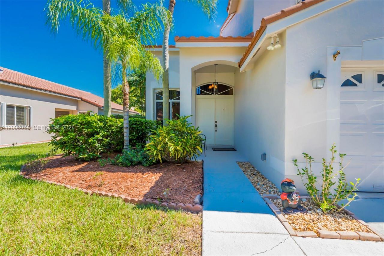 1993 NW 178th Way , Pembroke Pines, FL 33029 Photo