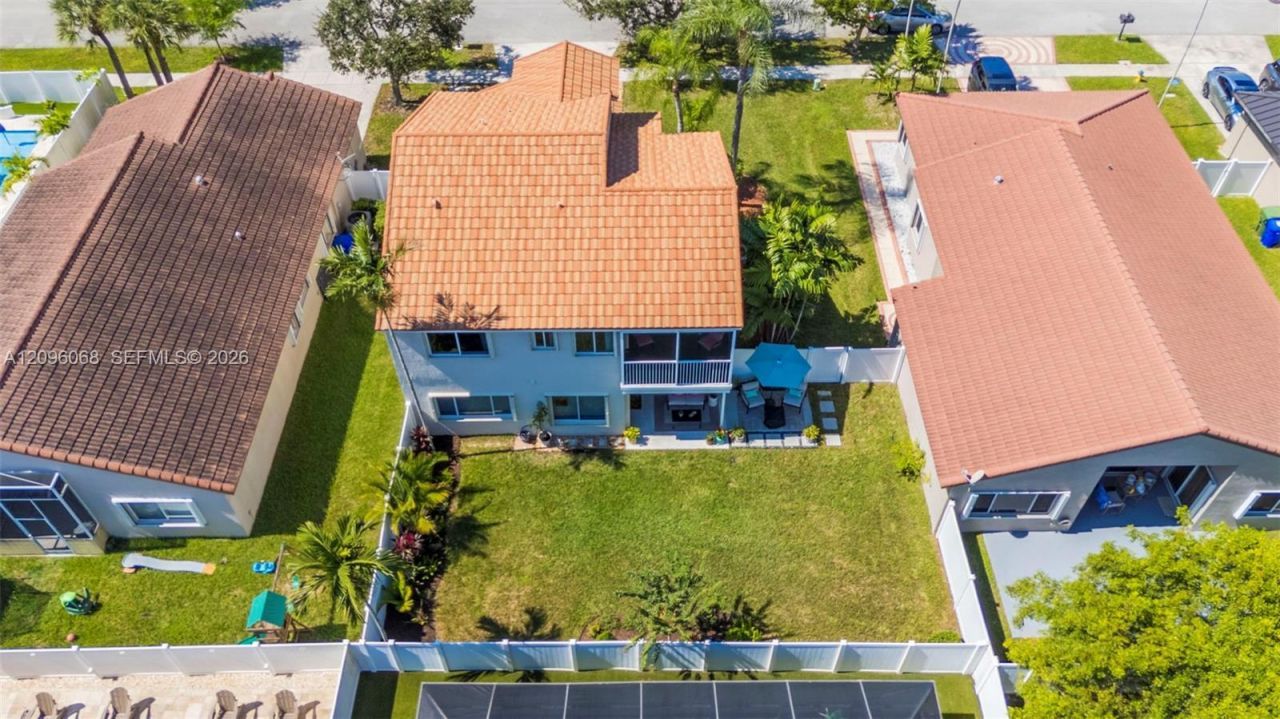 1993 NW 178th Way , Pembroke Pines, FL 33029 Photo