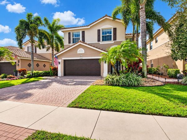 8140 Brigamar Isles Avenue, Boynton Beach, FL 33473
