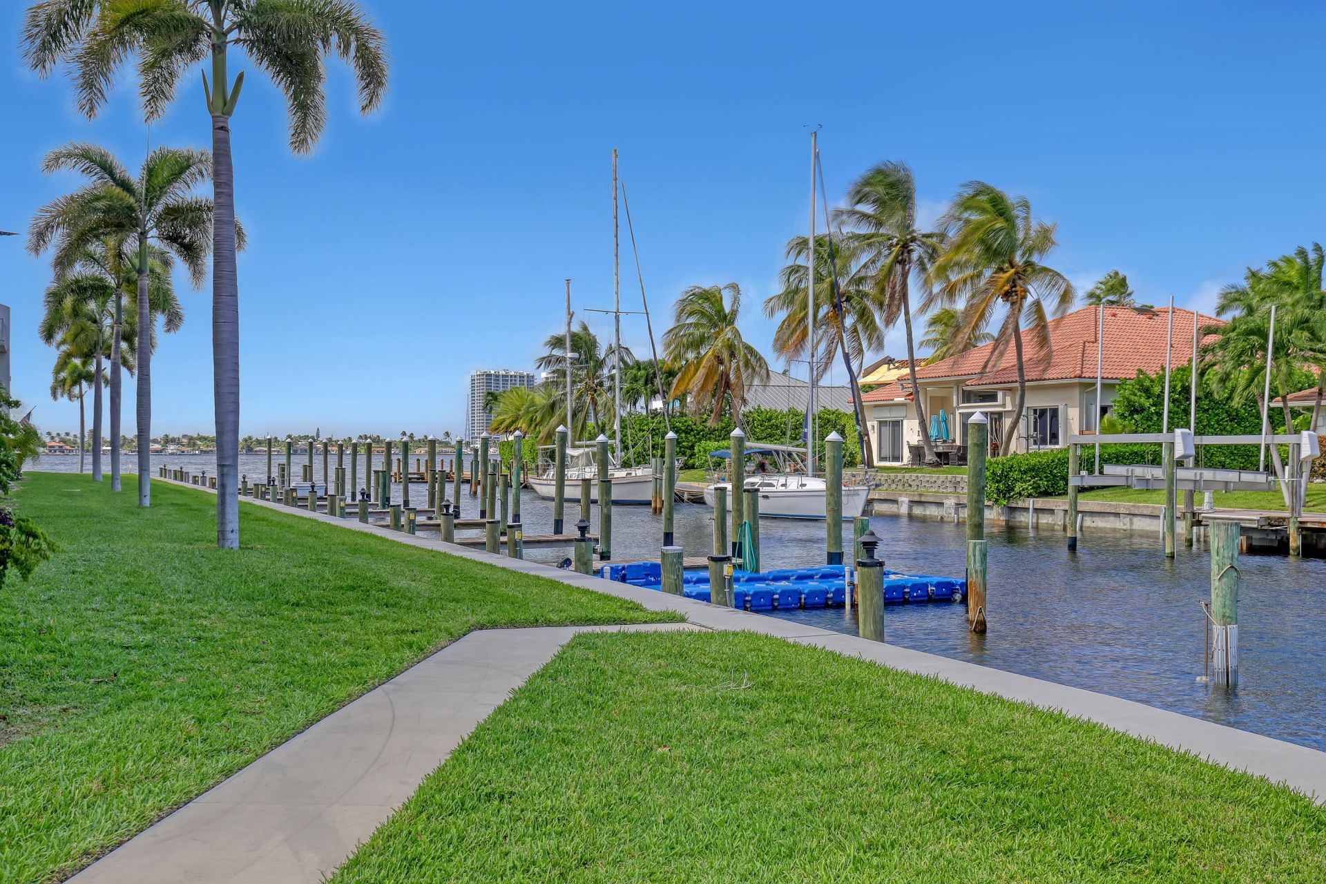 1030 Sugar Sands Boulevard, Unit 372, Singer Island, FL 33404 Photo
