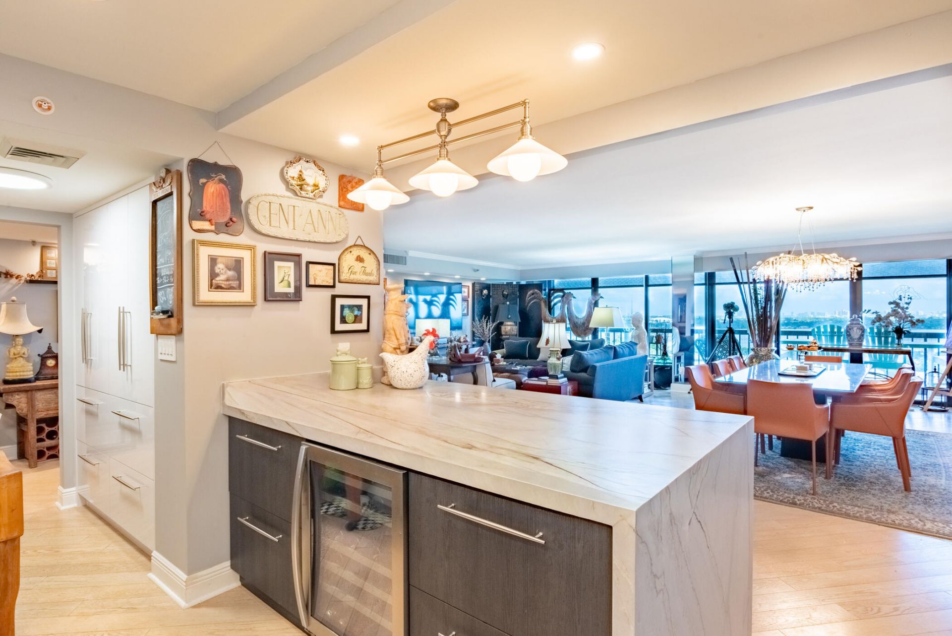 2480 Presidential Way, Unit 1804, West Palm Beach, FL 33401 Photo