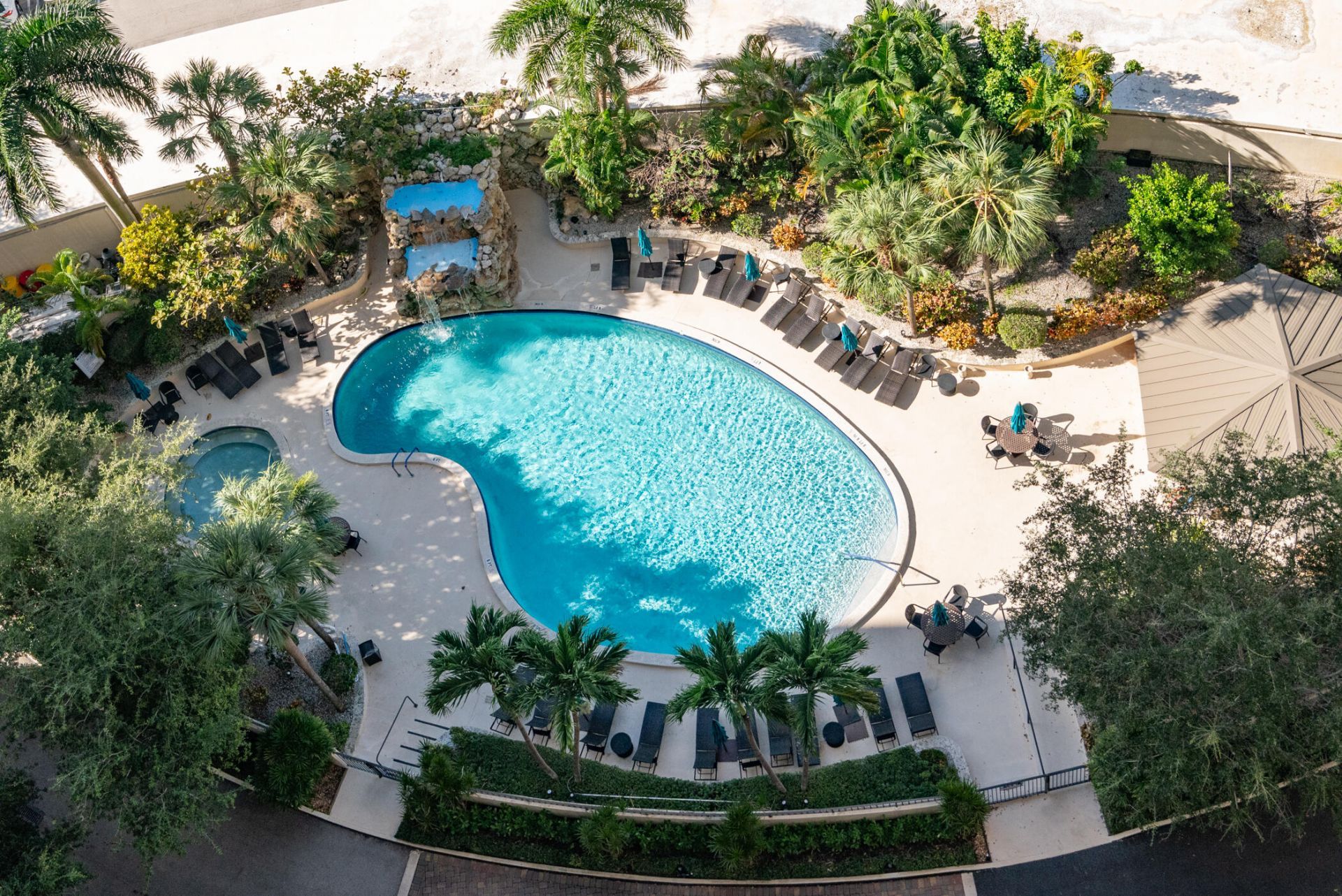 2480 Presidential Way, Unit 1804, West Palm Beach, FL 33401 Photo