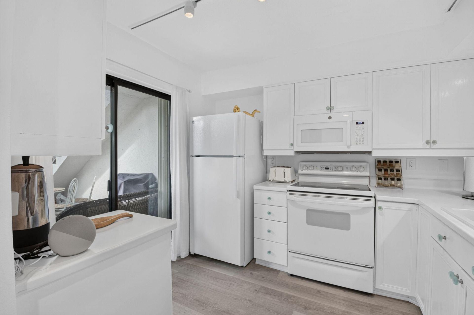55 Tropic Isle Drive, Unit 33D, Delray Beach, FL 33483 Photo