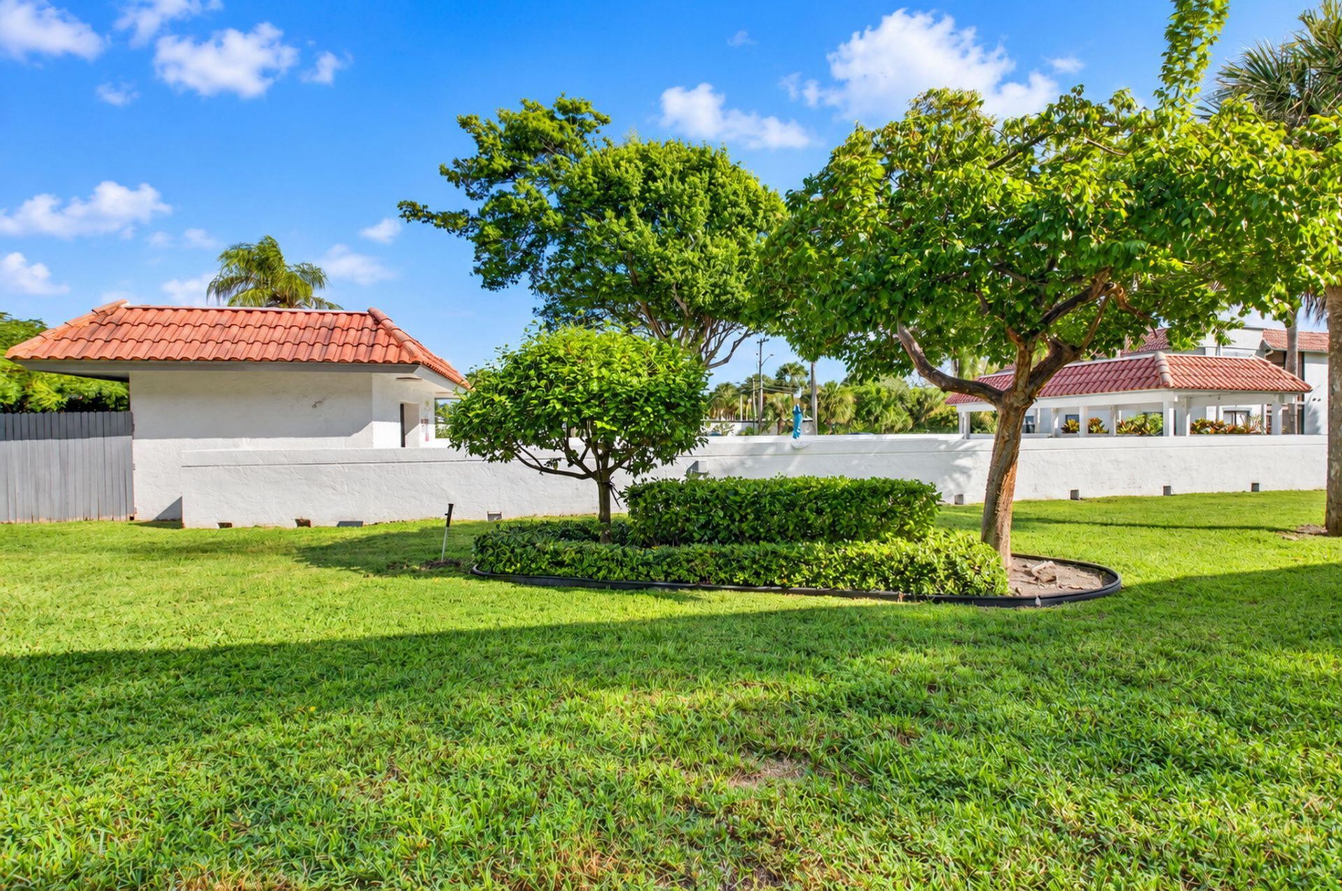 55 Tropic Isle Drive, Unit 33D, Delray Beach, FL 33483 Photo