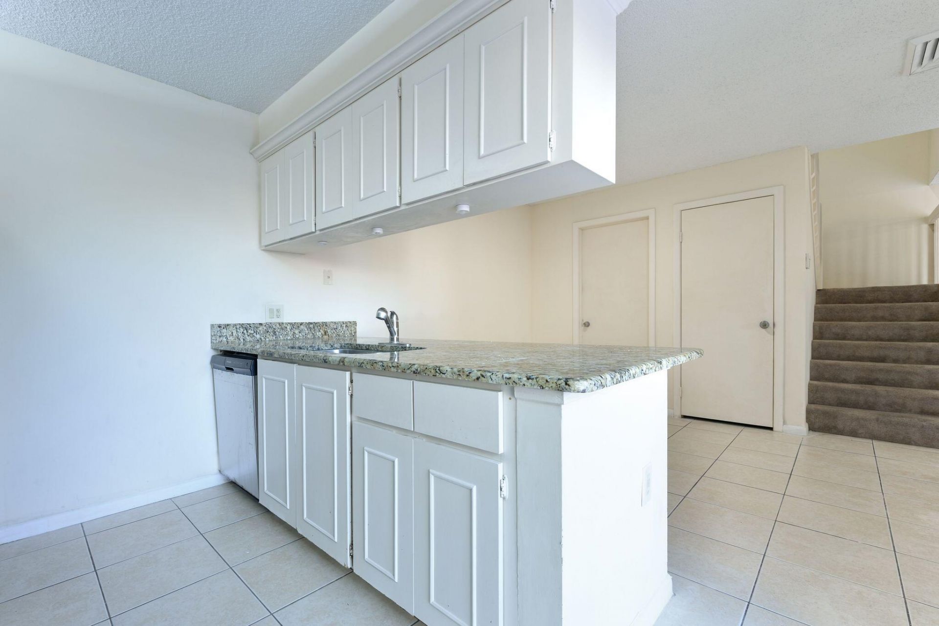 5149 51st Way, West Palm Beach, FL 33409 Photo