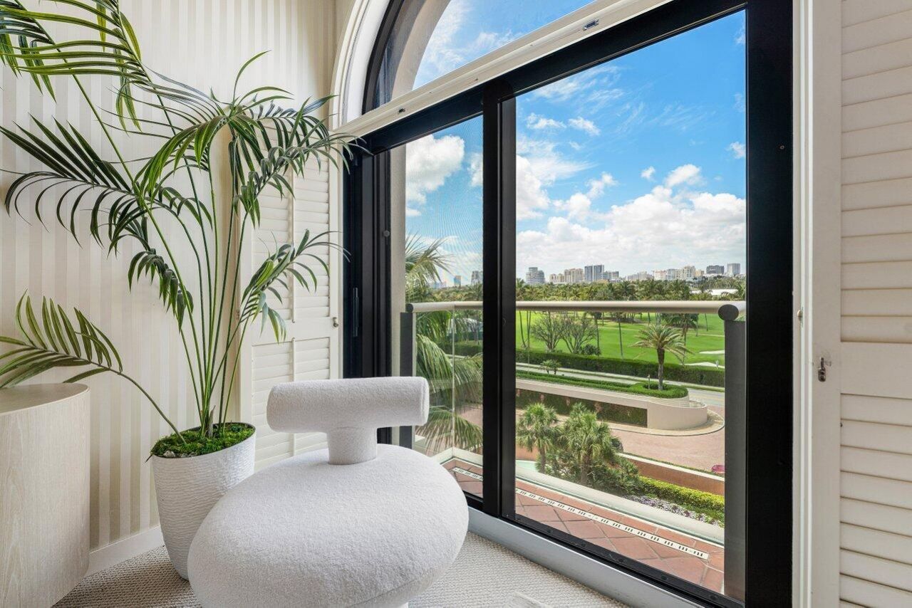 2 N Breakers Row, Unit N PH4, Palm Beach, FL 33480 Photo