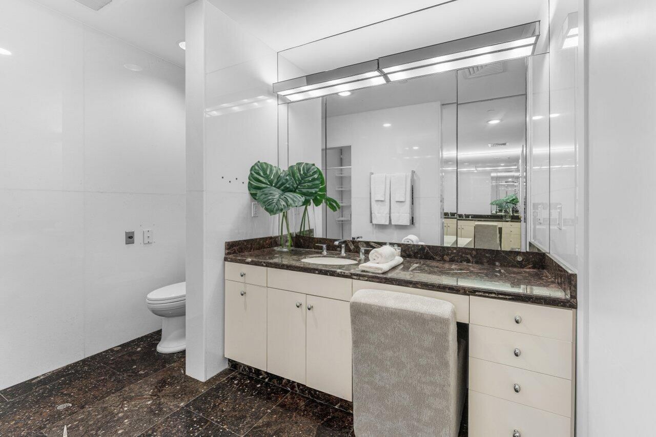 2 N Breakers Row, Unit N PH4, Palm Beach, FL 33480 Photo
