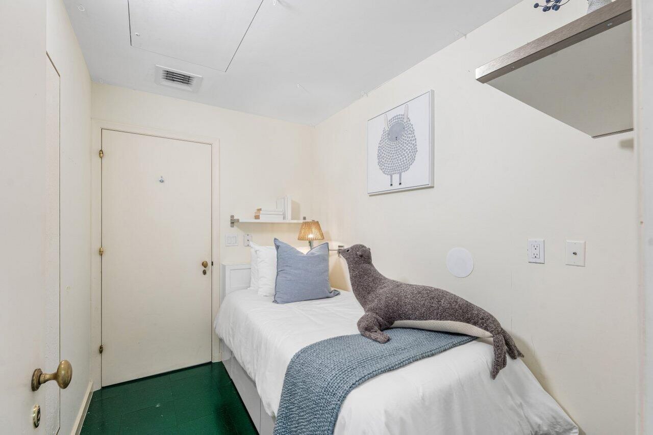 2 N Breakers Row, Unit N PH4, Palm Beach, FL 33480 Photo