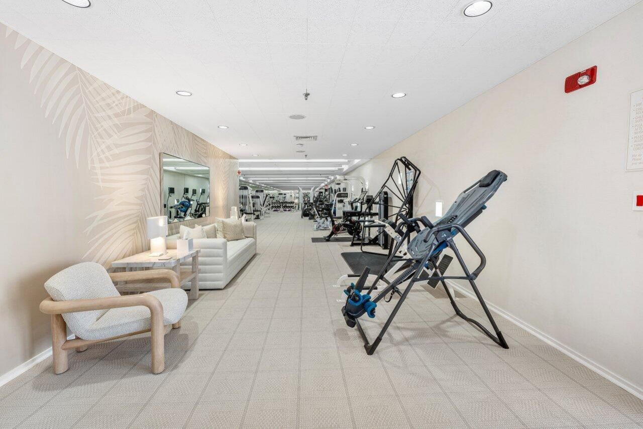 2 N Breakers Row, Unit N PH4, Palm Beach, FL 33480 Photo