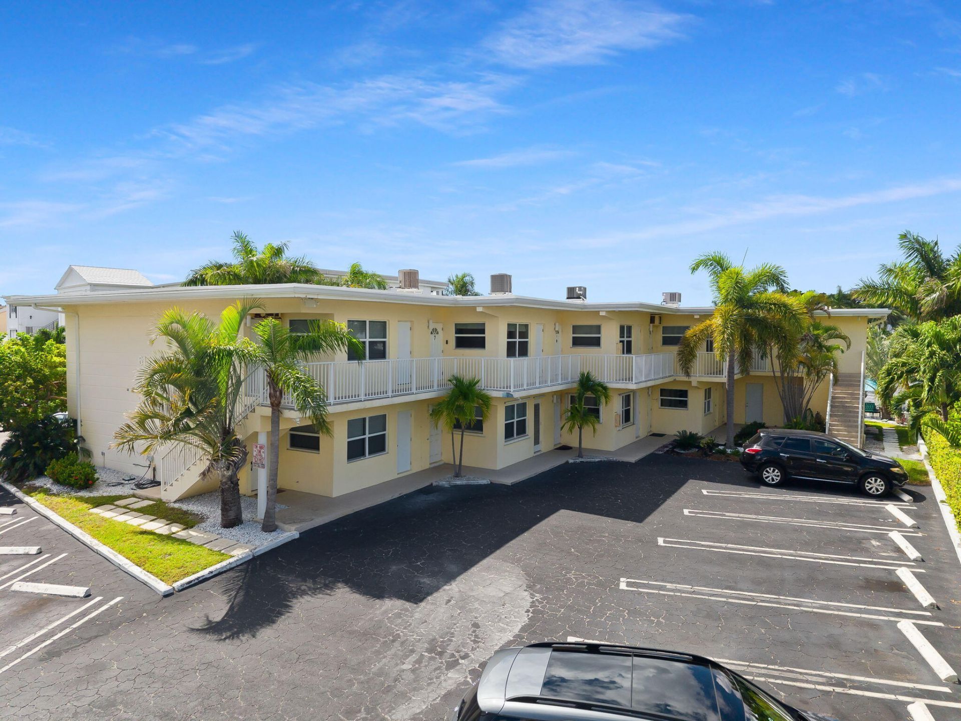 615 S Riverside Drive, Unit 7, Pompano Beach, FL 33062 Photo