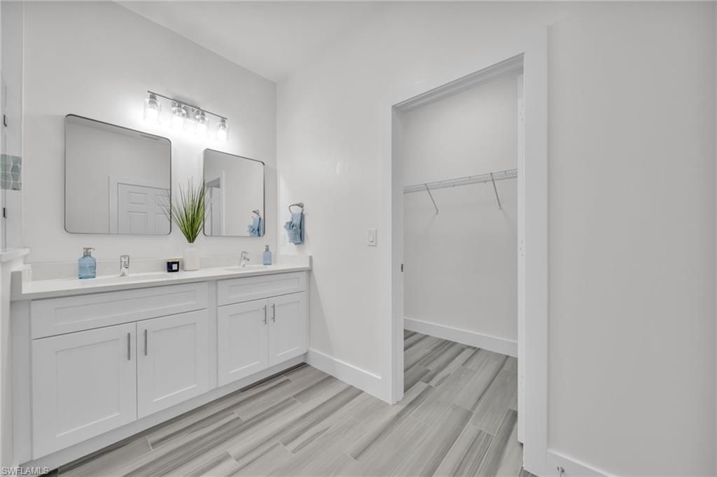 2836 NW 5th Ter, Cape Coral, FL 33993 Photo