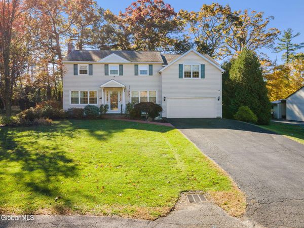 2108 E Baker Avenue, Schenectady, NY 12309
