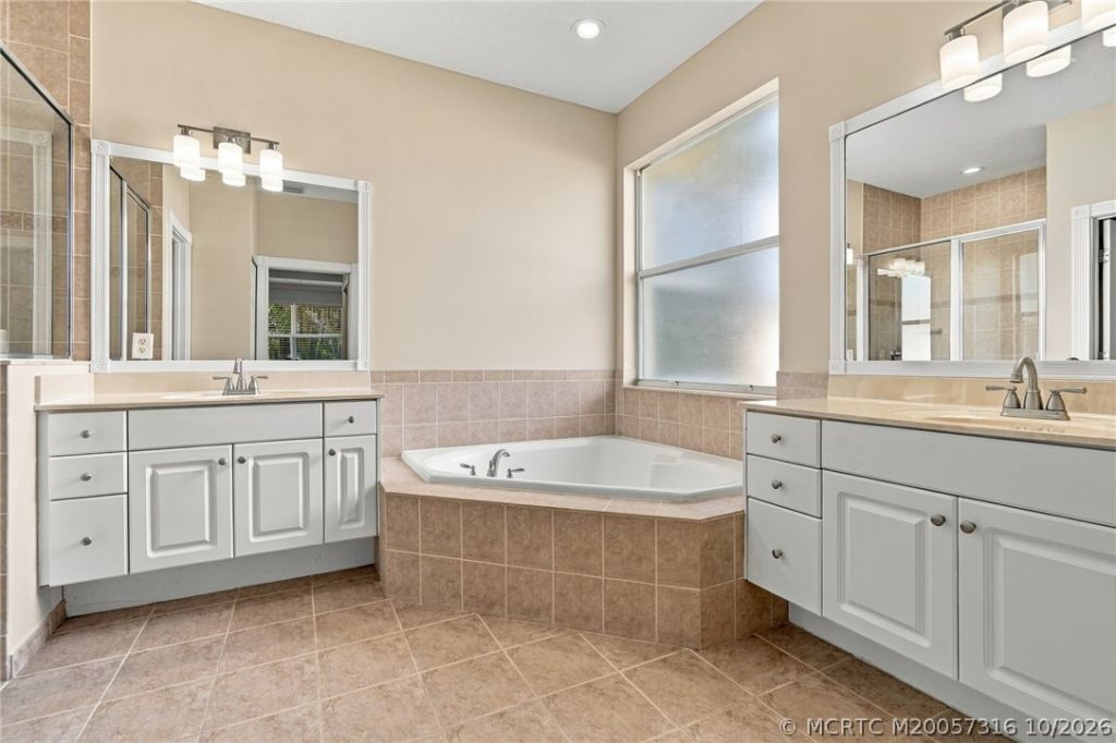 6231 NW Hacienda Lane, Port Saint Lucie, FL 34986 Photo