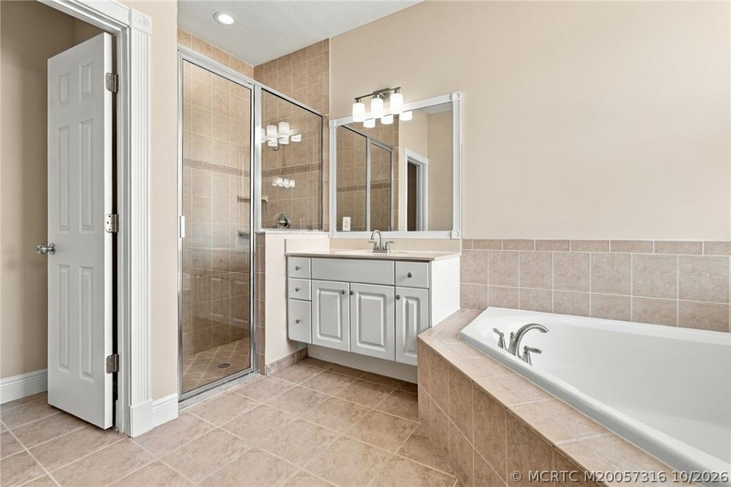 6231 NW Hacienda Lane, Port Saint Lucie, FL 34986 Photo