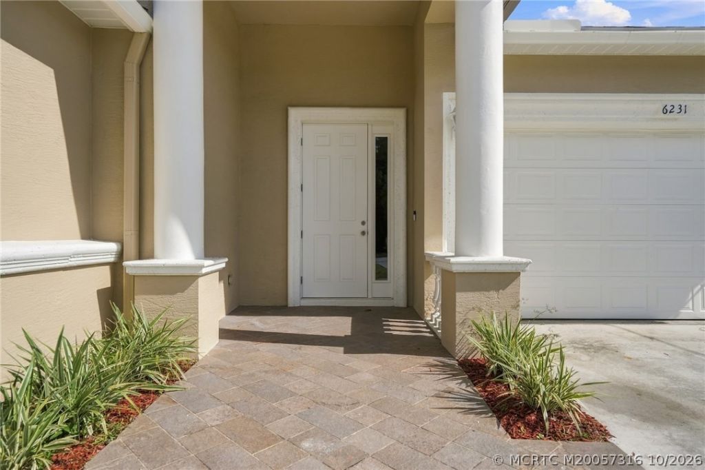 6231 NW Hacienda Lane, Port Saint Lucie, FL 34986 Photo