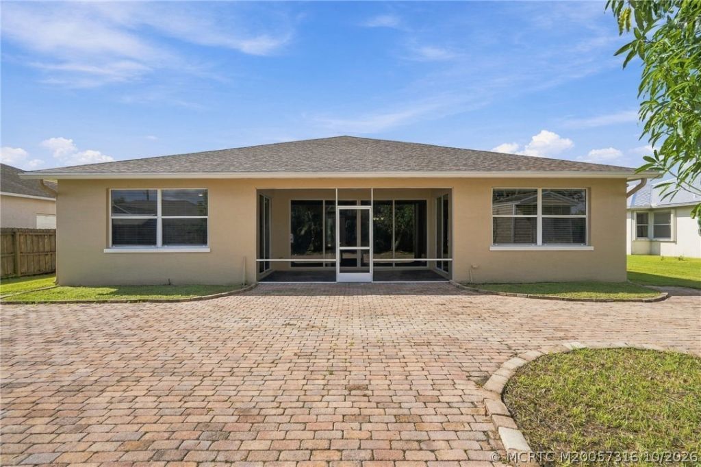 6231 NW Hacienda Lane, Port Saint Lucie, FL 34986 Photo