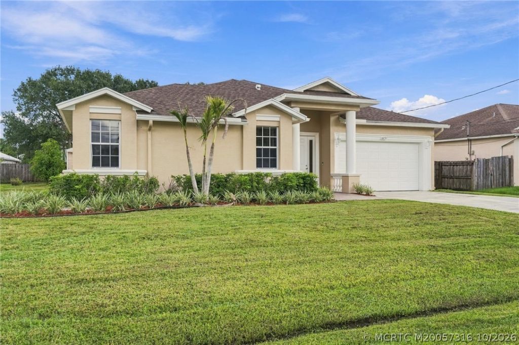 6231 NW Hacienda Lane, Port Saint Lucie, FL 34986 Photo