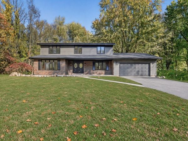 152 Briars Farm Lane, Battle Creek, MI 49017