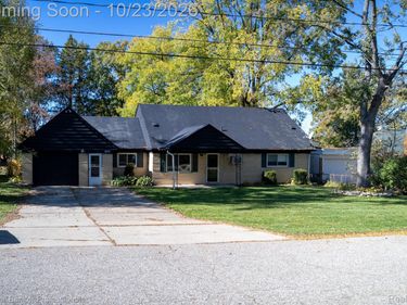 5414 Revere Street, Grand Blanc Township, Mi 48439