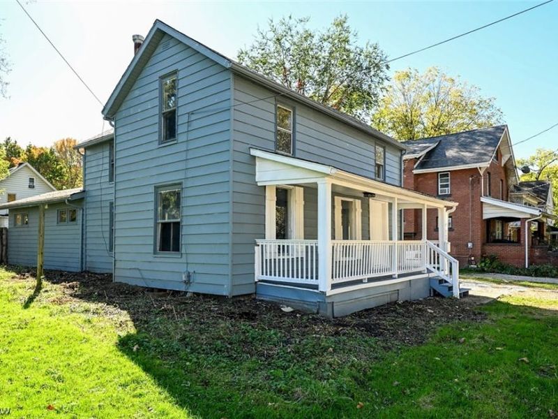 260 E York Street, Akron, OH 44310 Photo 5