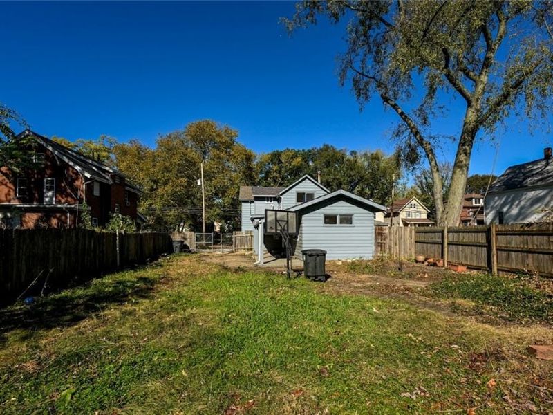 260 E York Street, Akron, OH 44310 Photo 7