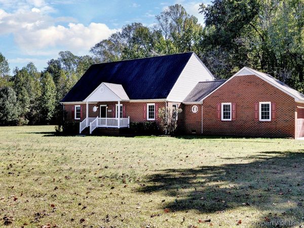 14151 Black Horse Lane , Lanexa, VA 23089