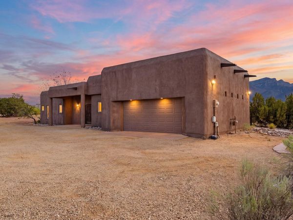 11 Mimbres Court , Placitas, NM 87043