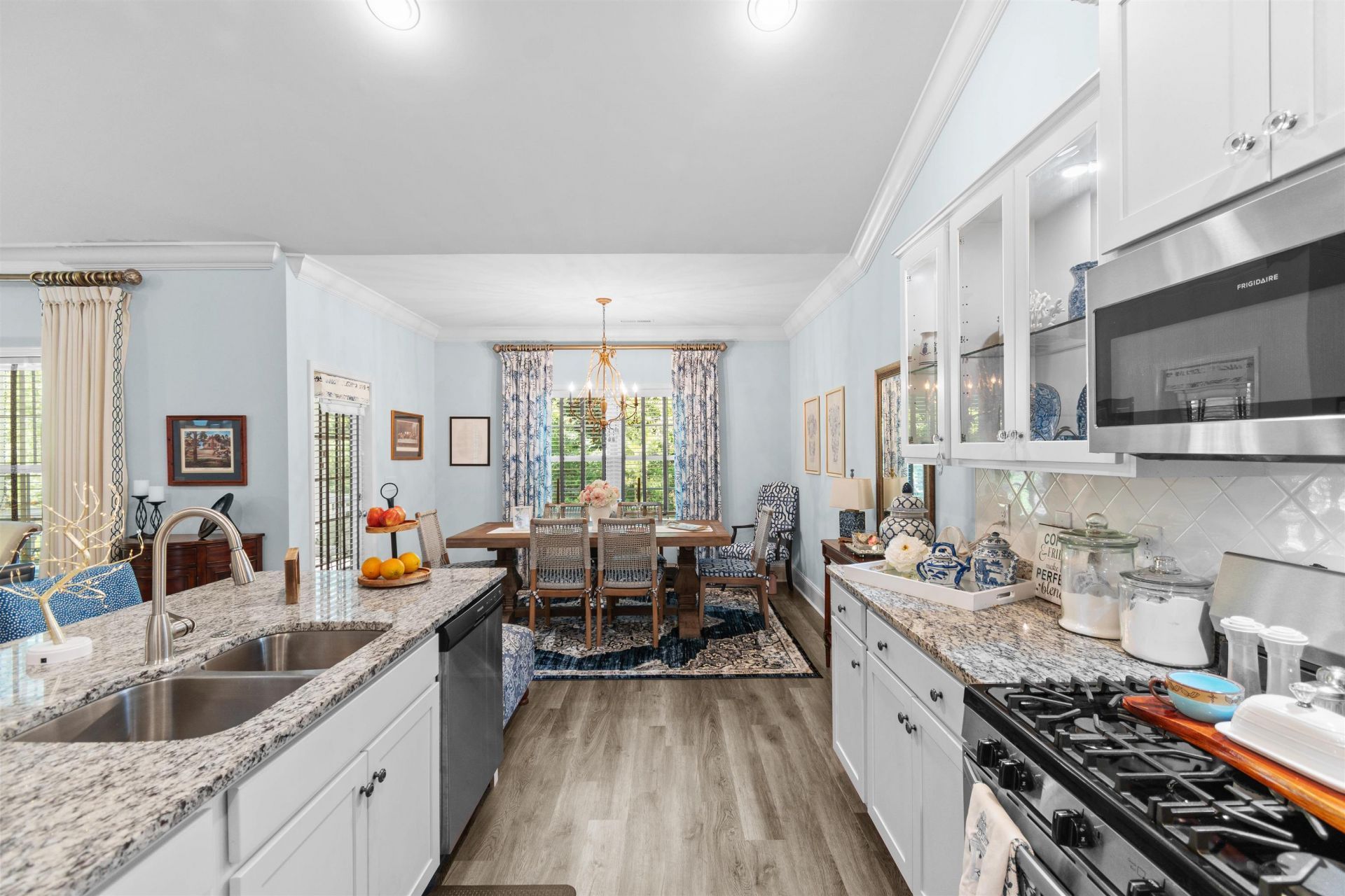 527 Charlton Blvd. Photo 11