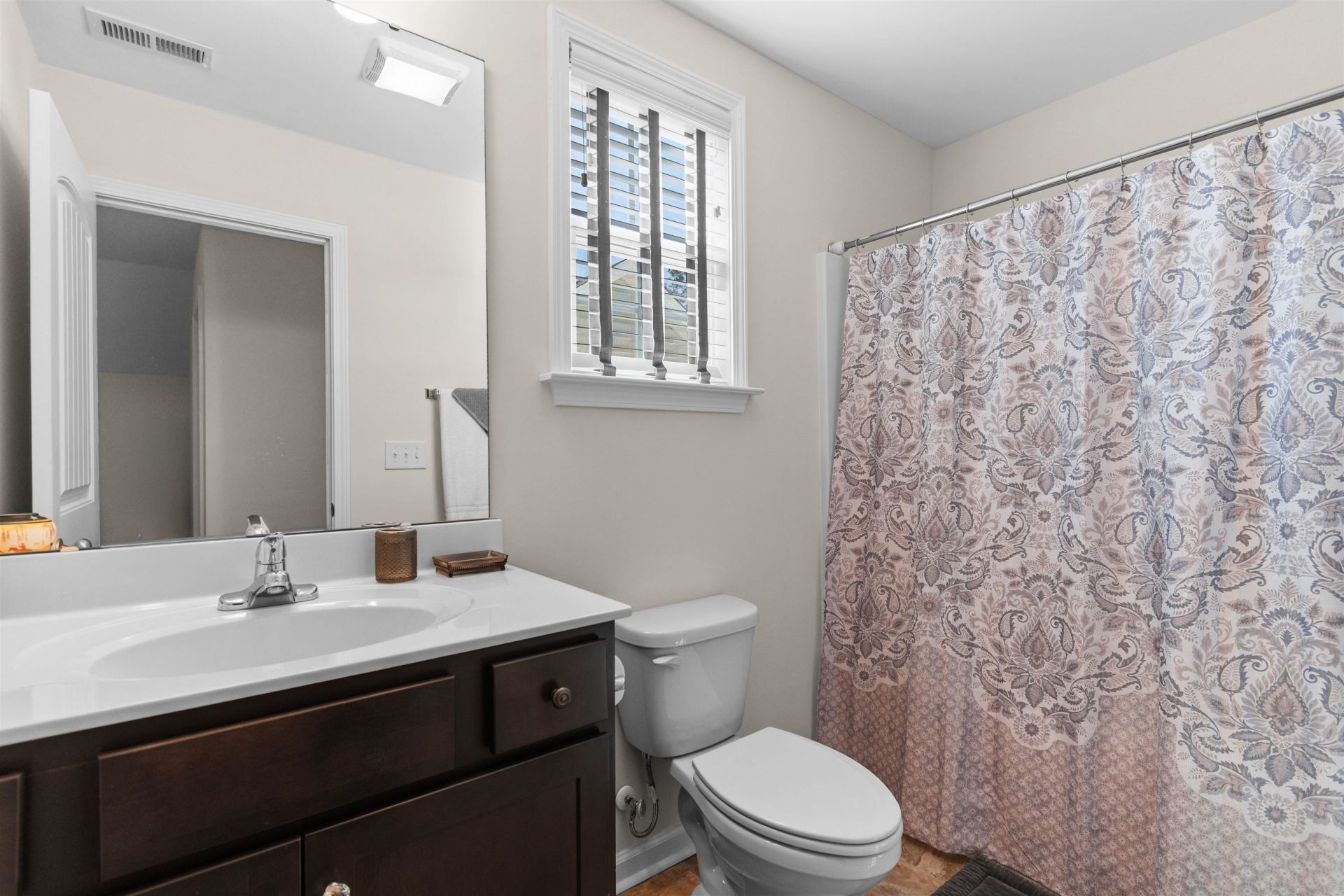 527 Charlton Blvd. Photo 28