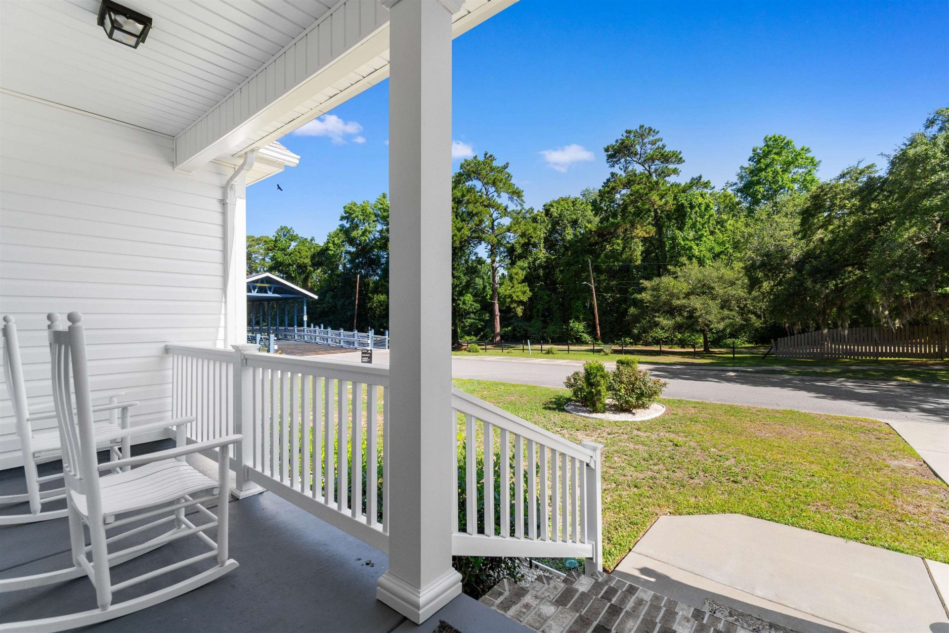 527 Charlton Blvd. Photo 31