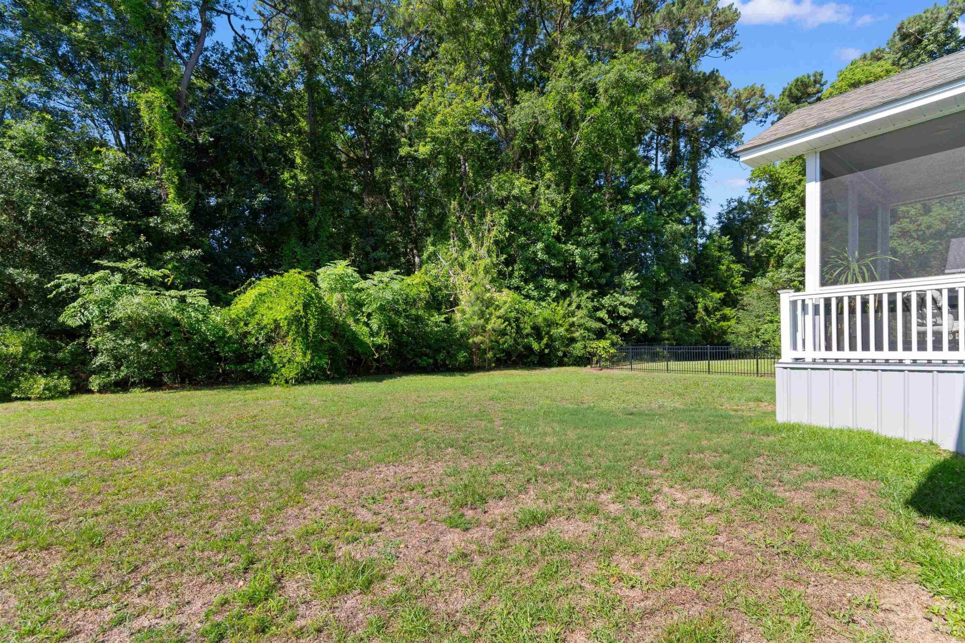 527 Charlton Blvd. Photo 34