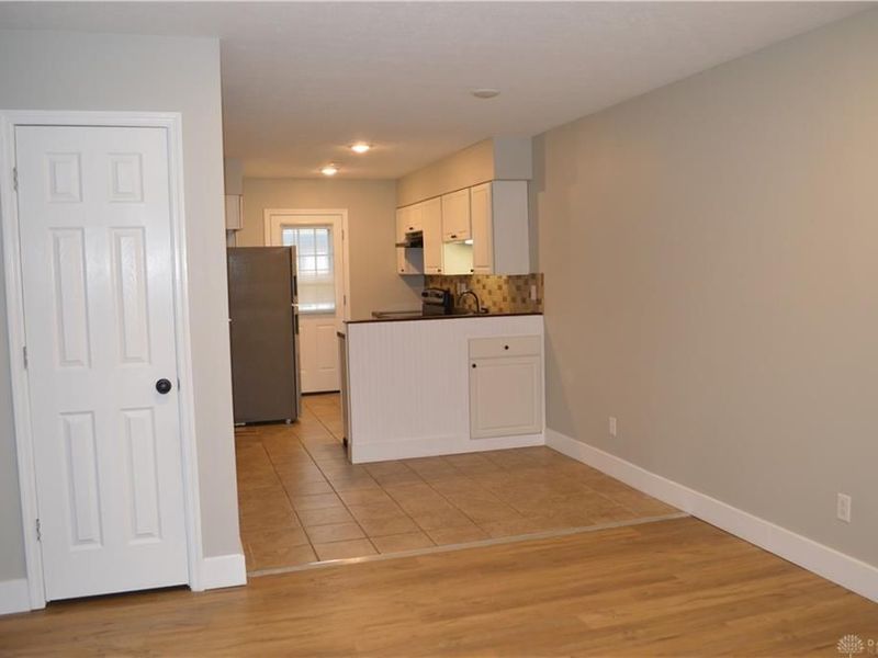 8494 Woodgrove Drive, Washington Township, OH 45458 Photo 2