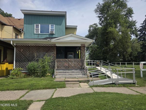702 Walbridge Avenue , Toledo, OH 43609