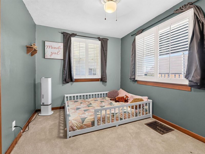 419 E Ohio Street , Circleville, OH 43113 Photo 16