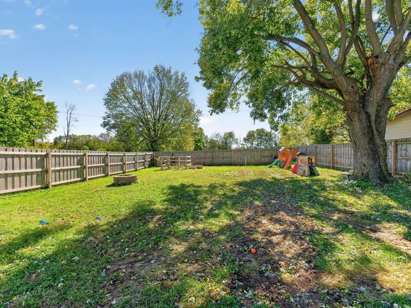 419 E Ohio Street , Circleville, OH 43113 Photo 46