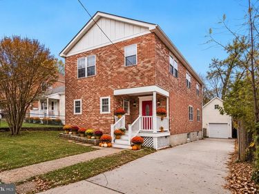 2001 6TH STREET S , ARLINGTON, VA 22204