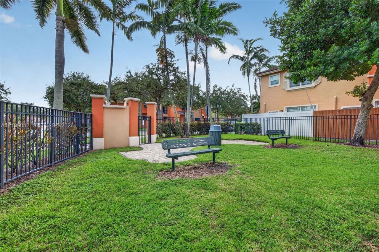 2657 SW 121st Ter , Unit 703, Miramar, FL 33025 Photo