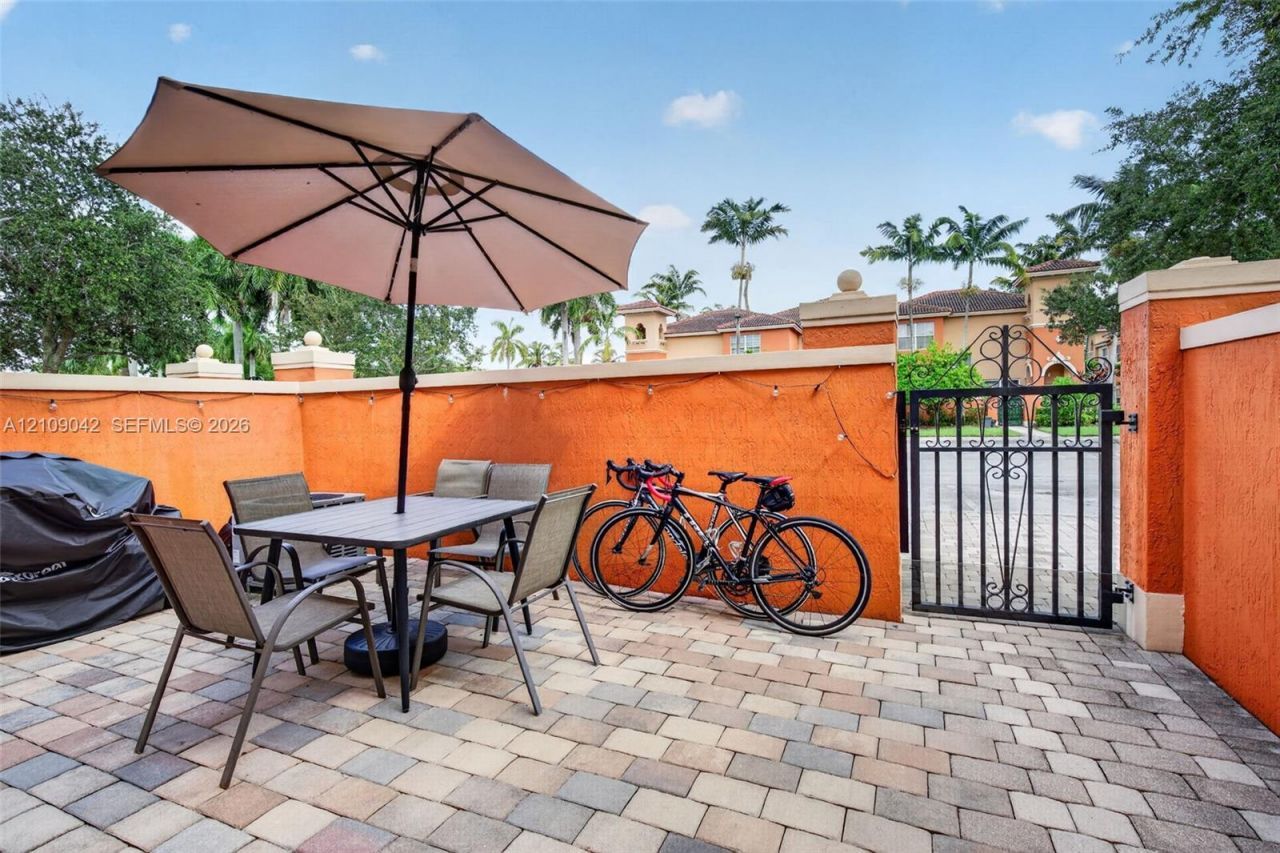 2657 SW 121st Ter , Unit 703, Miramar, FL 33025 Photo
