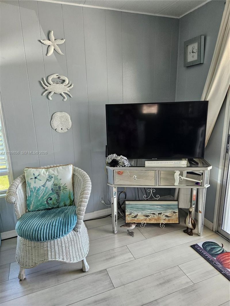 8 La Mesa , Port Saint Lucie, FL 34952 Photo