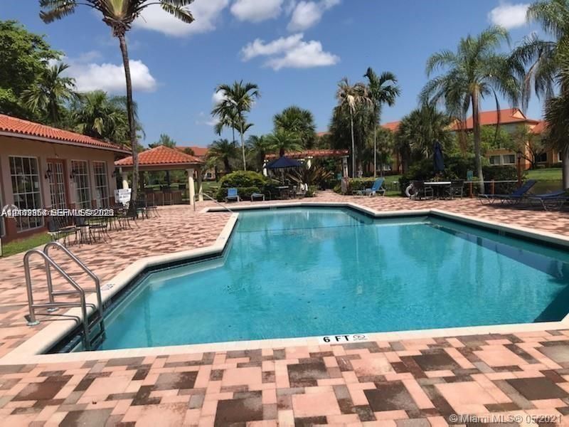 10765 Cleary Blvd , Unit 204, Plantation, FL 33324 Photo